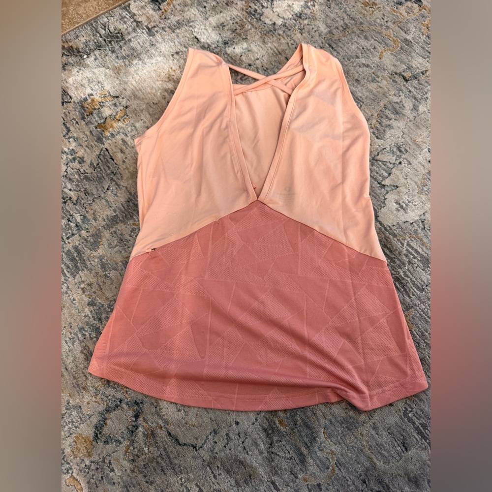 Pearl Izumi Light Pink Tank Top Size BNWT SIZE S - Picture 3 of 3